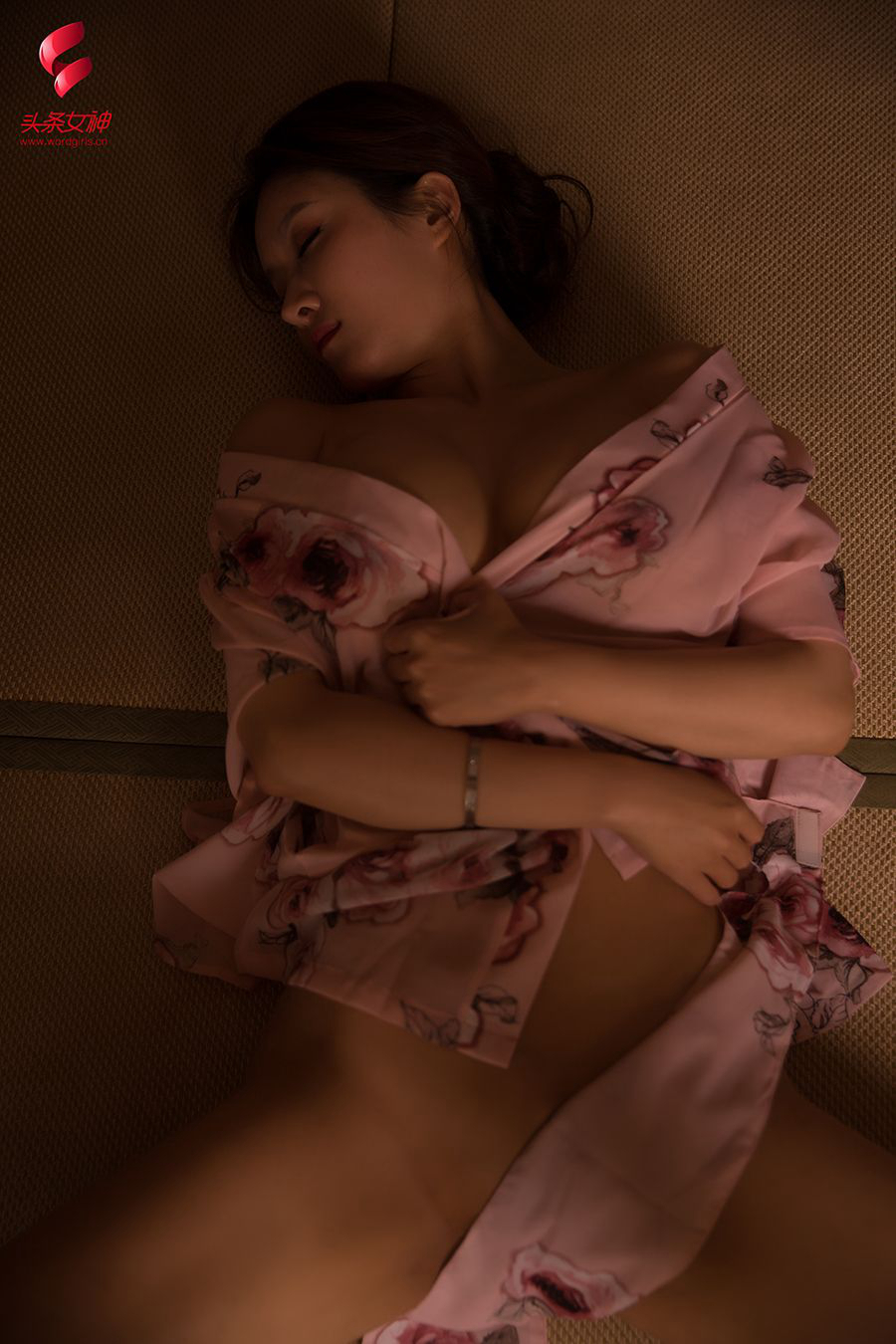 [TouTiao头条女神]2019.04.30 JennyR 珍妮的和风诱惑